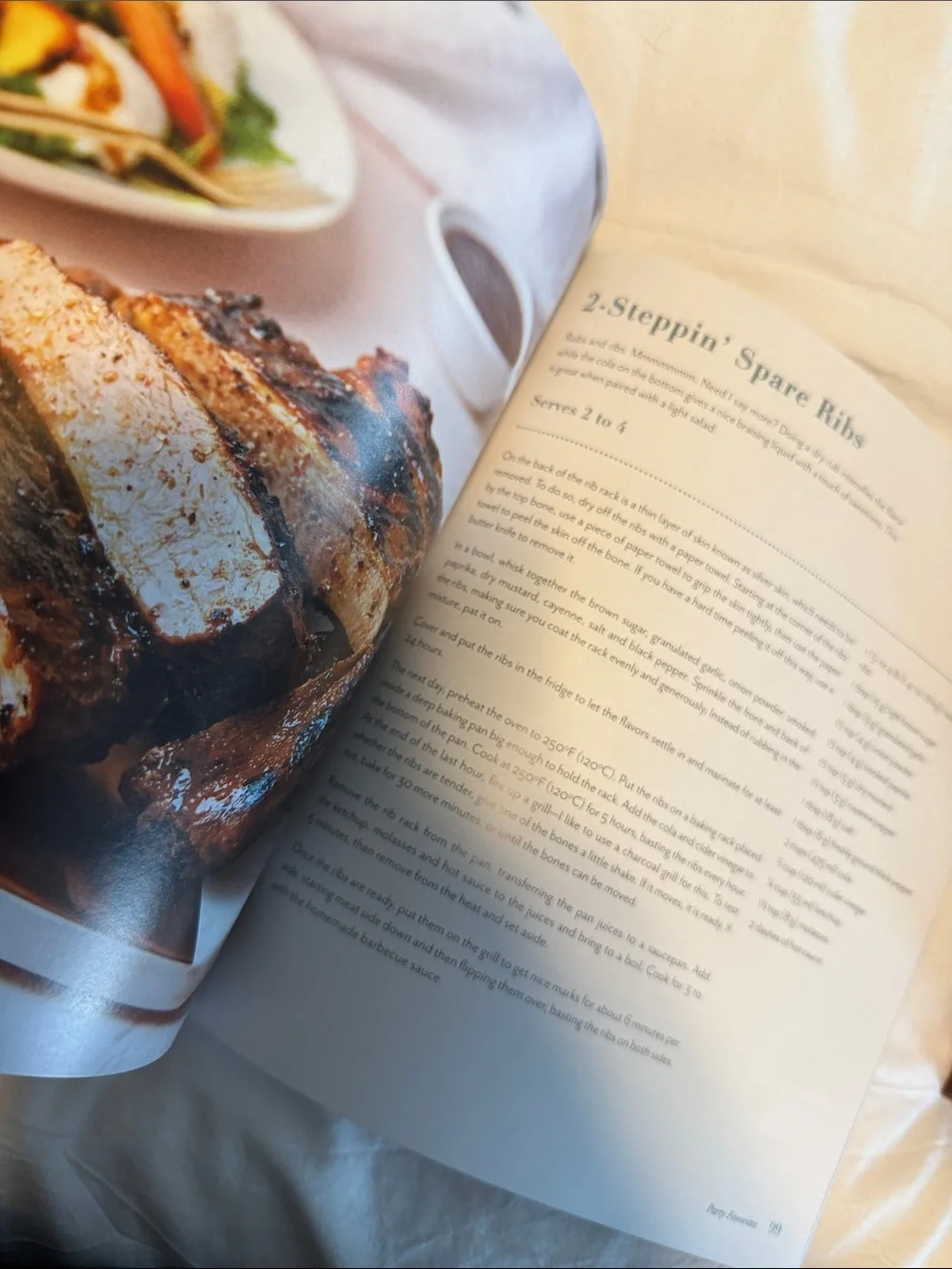 Low & Slow Cooking Cookbook - Paperback Book